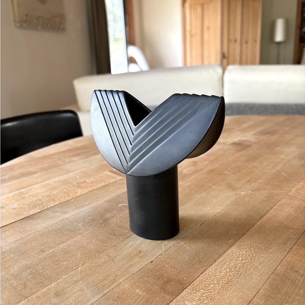 Vintage Rosenthal Studio Porcelaine Noire Vase